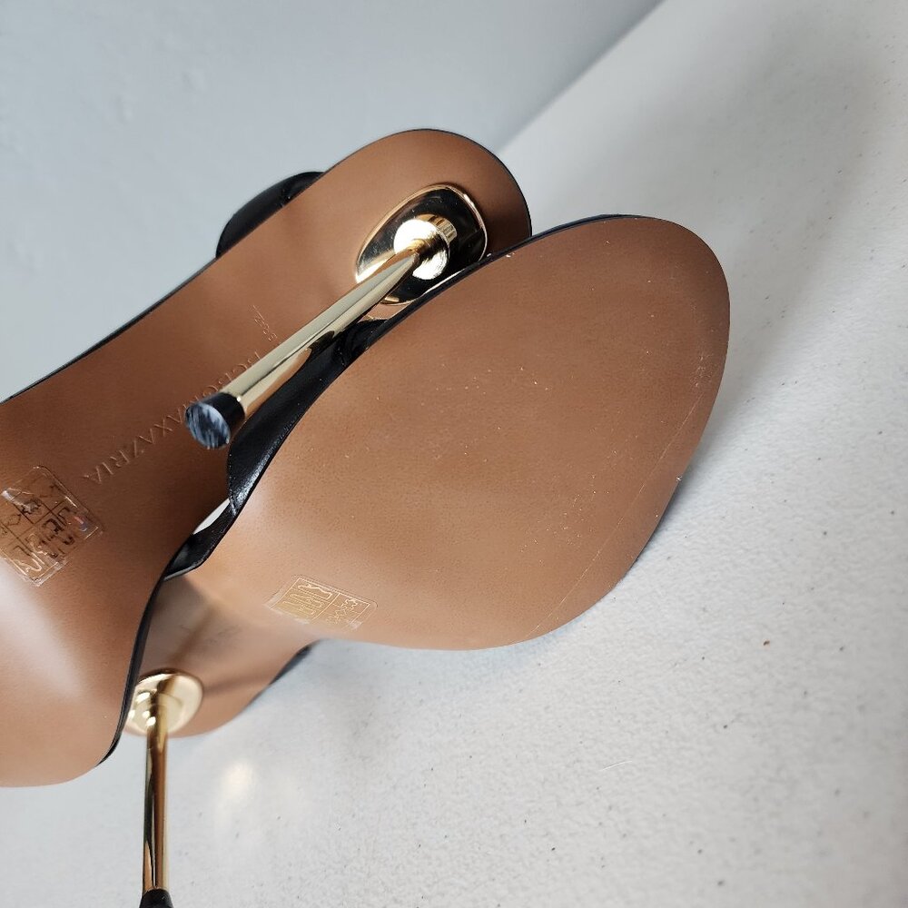 BCBGMaxAzria Sandals "NEW" - Picture 12 of 16